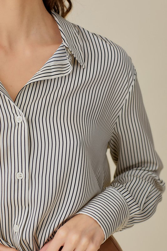 Liz Collar Striped Shirt