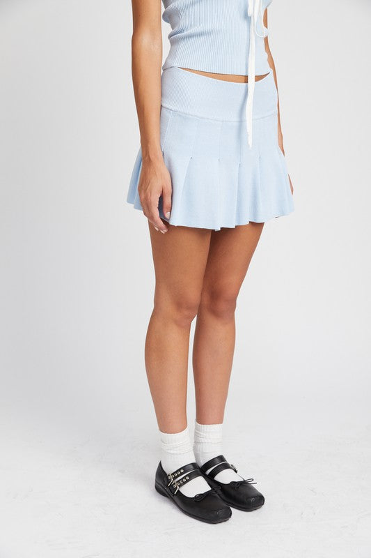 SCHOOL GIRL LOW WAIST PLEATED MINI SKIRT