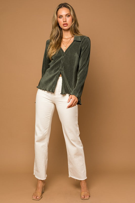 PLISSE LETTUCE HEM BLOUSE