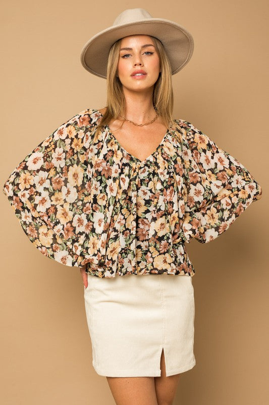 Jeanna L/S V-Neck Shirring Floral Print Top