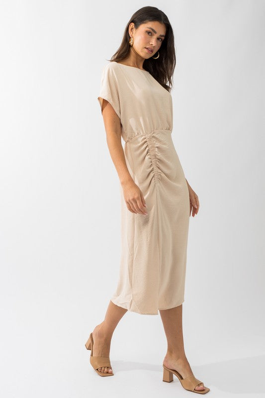 S/S ELASTIC SHIRRING MIDI DRESS